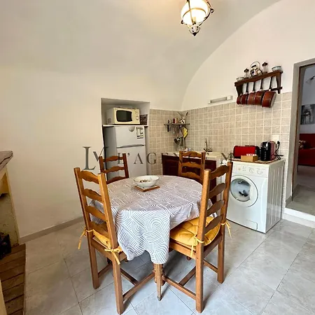 Typique Au Coeur Du Village Lavatoggio